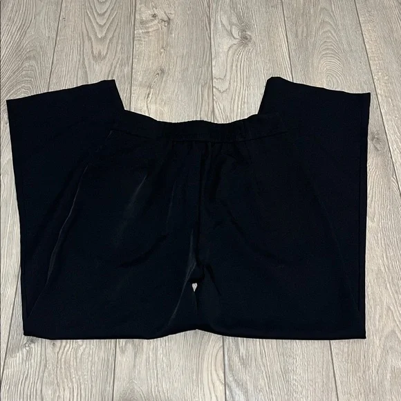 Elegant Black Women's Pants - Picture 7 of 12